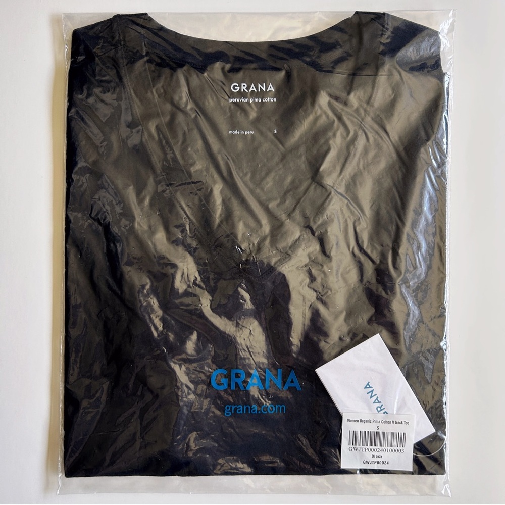 NEW Grana Organic Pima Cotton V Neck Tee in black size S